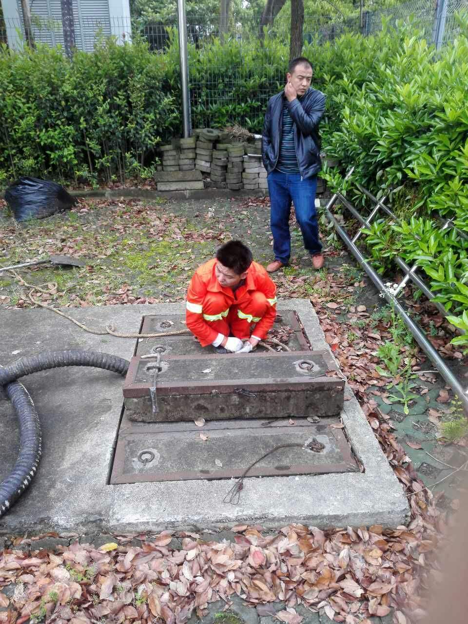 四更镇吸污抽粪