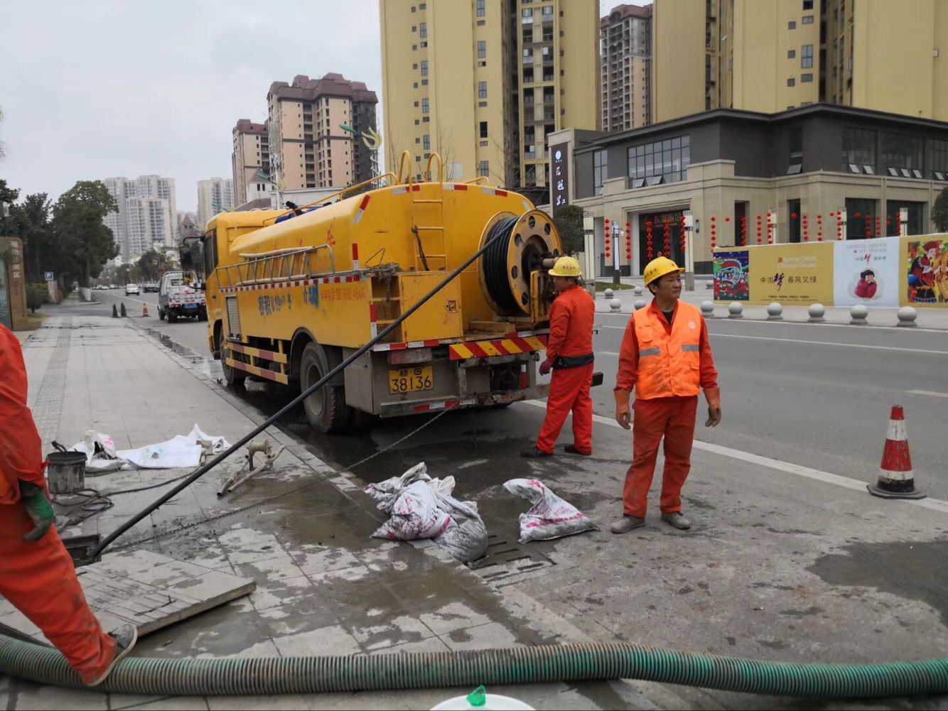 四更镇排污管道清淤-管道清洗