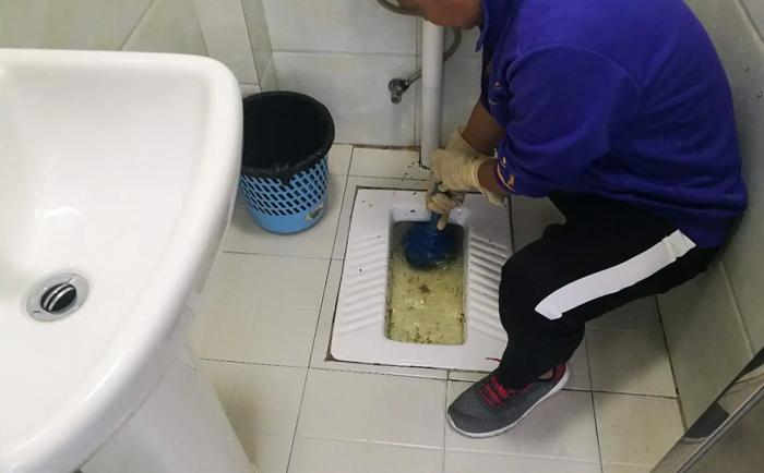 四更镇疏通蹲坑